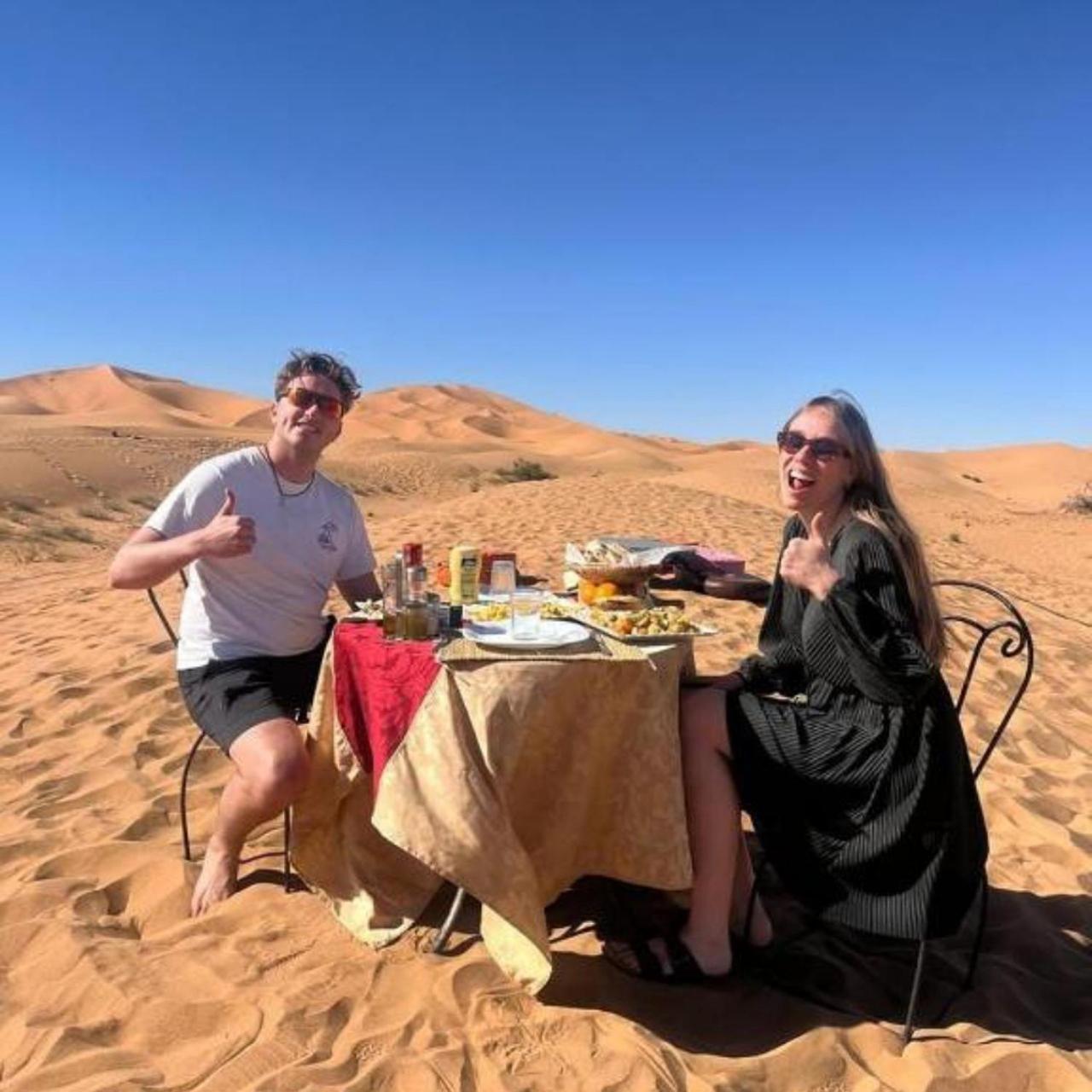 Merzouga Pearl Luxury Camp Exterior foto